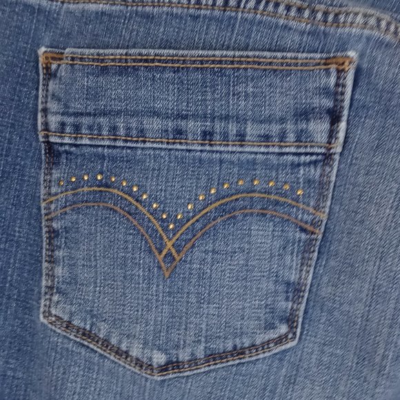 Levi's 515 Bootcut Beaded Distressed Jeans Sz 12M - Picture 7 of 13